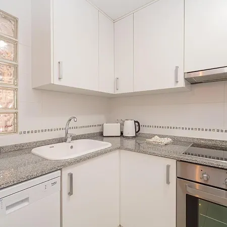 1 Bed With Pool La Red Apartmán *