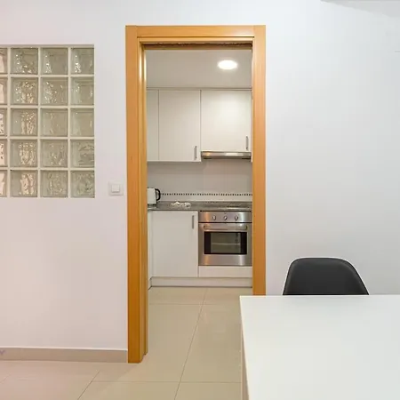 1 Bed With Pool La Red דירה
