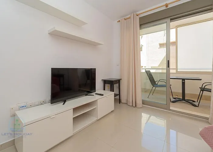 1 Bed With Pool La Red *